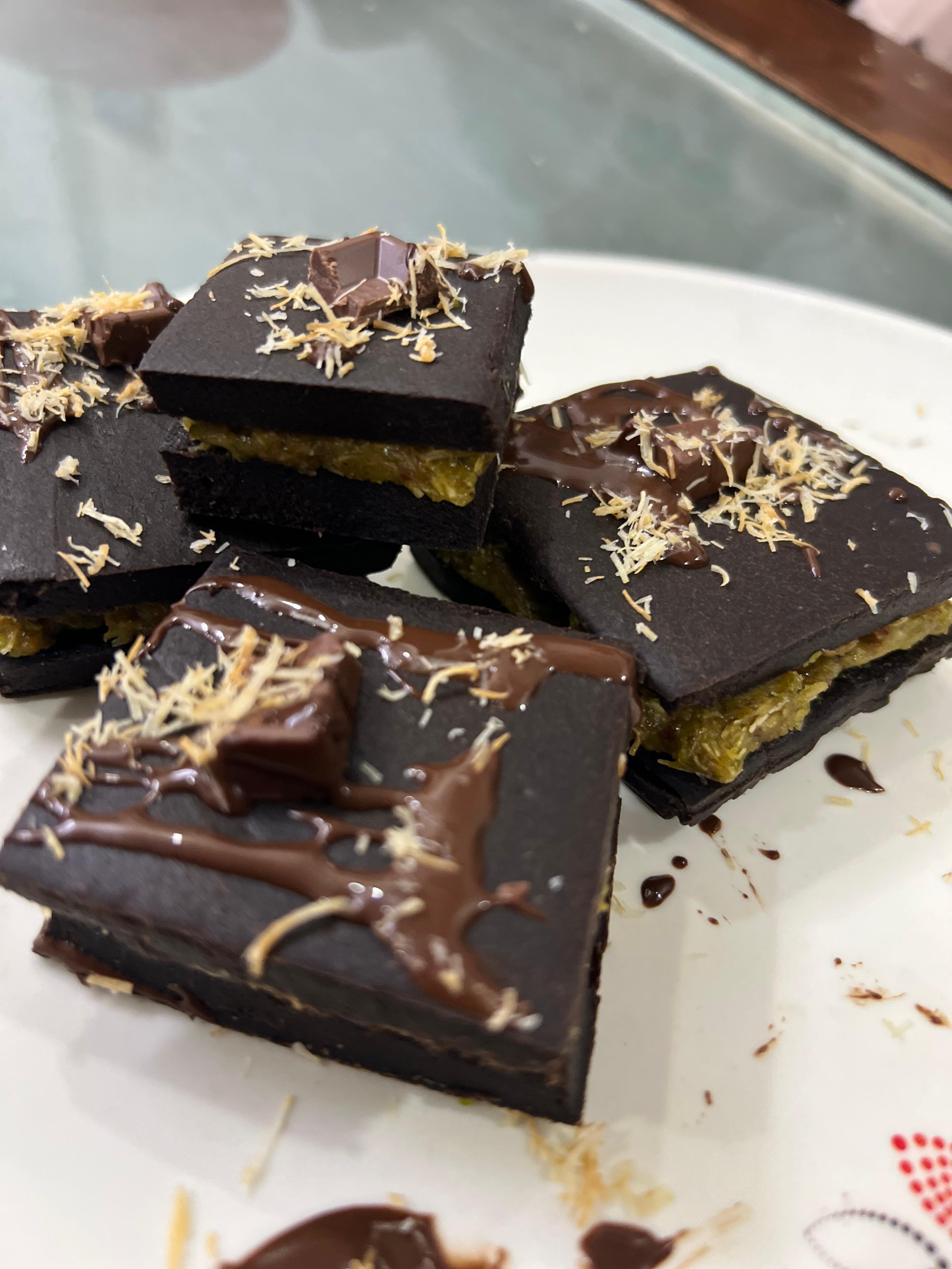 Pistachio Meltwich